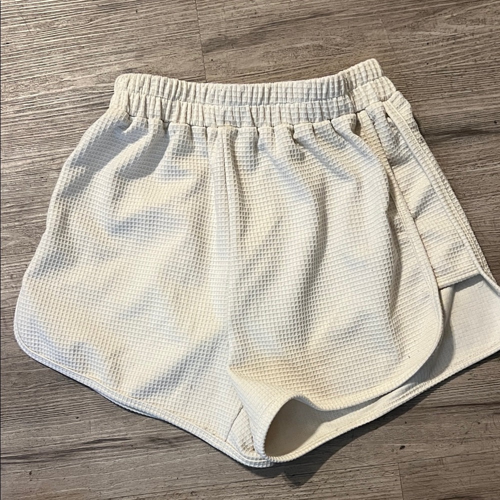 Cider Cream Athletic Shorts